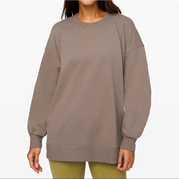perfectly oversized crew